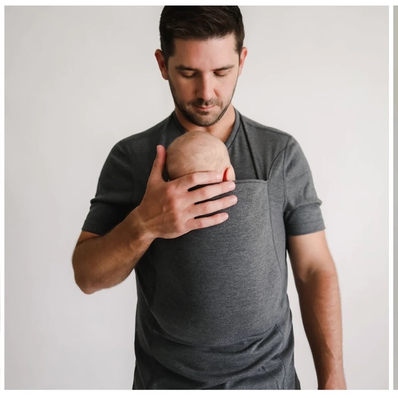 LALABU Men’s Dad Shirt for Baby Wearing in Gray size medium - Picture 2 of 12